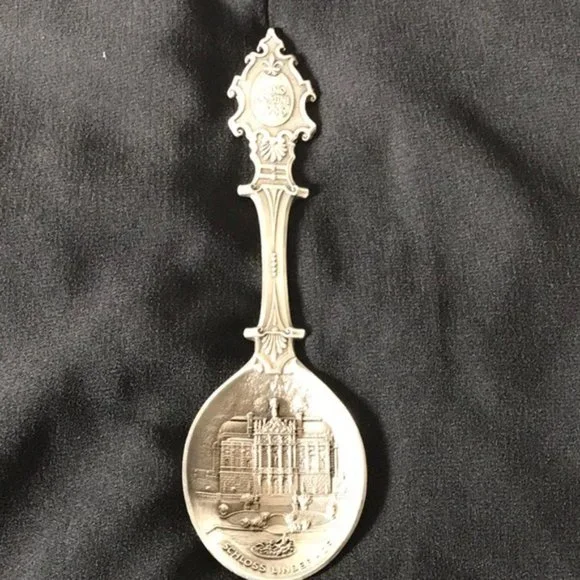 Vintage 1986 German Schloss Linderhof annual tin Zinn spoon collector limited - Picture 6 of 9